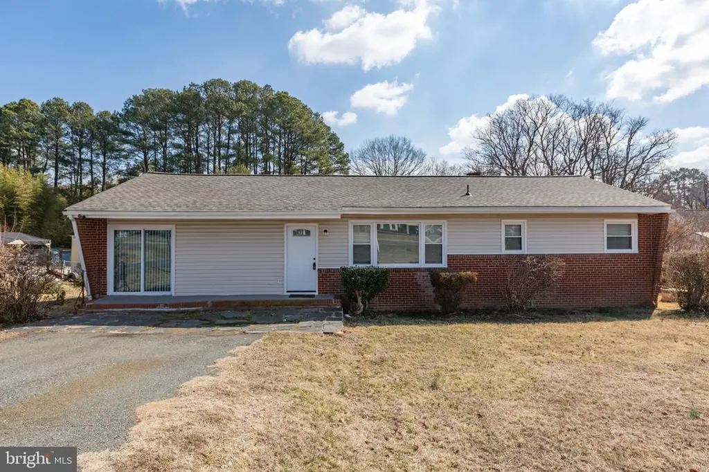 1305 Bragg Road Fredericksburg VA 22407
