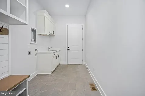 8621 Rosni Way Fredericksburg VA 22407