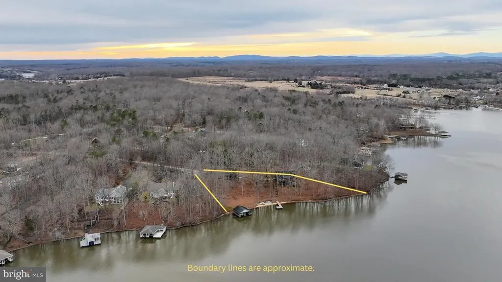 7313 Oakwood Drive Orange VA 22960