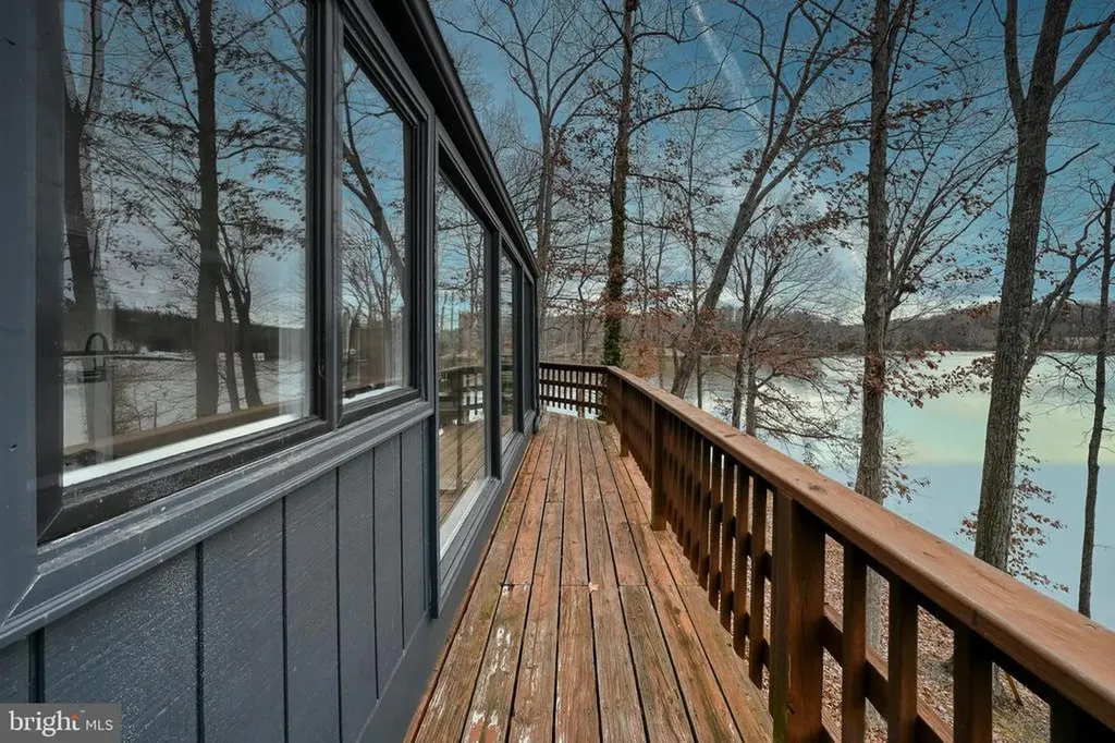 7313 Oakwood Drive Orange VA 22960