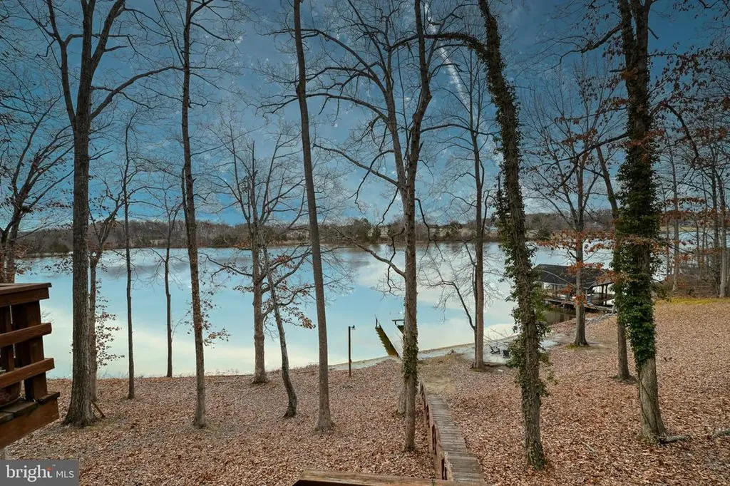 7313 Oakwood Drive Orange VA 22960