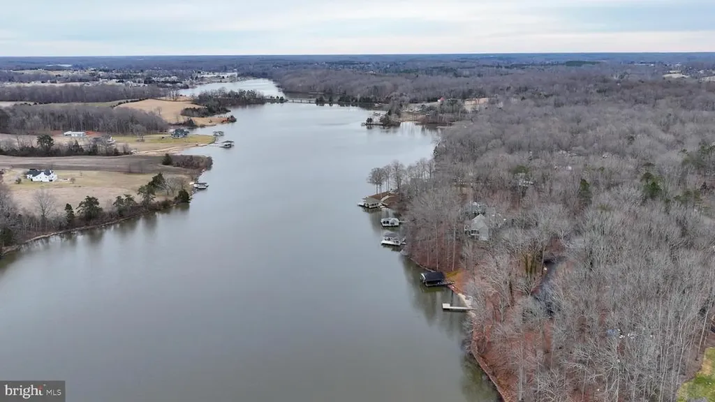 7313 Oakwood Drive Orange VA 22960