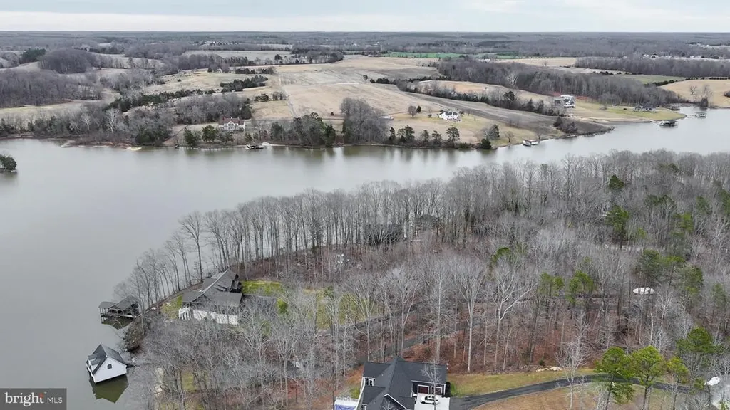 7313 Oakwood Drive Orange VA 22960