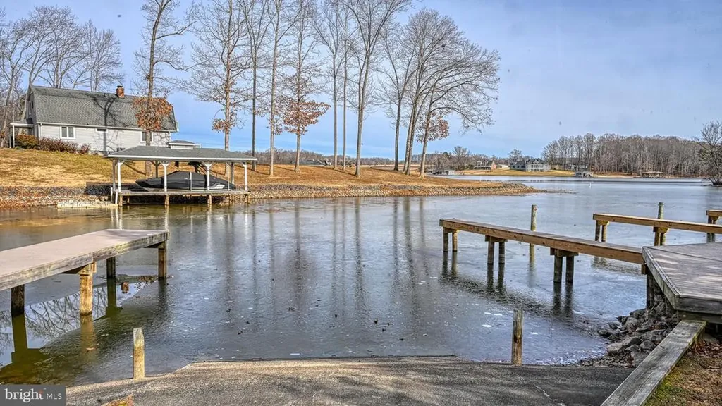 7313 Oakwood Drive Orange VA 22960