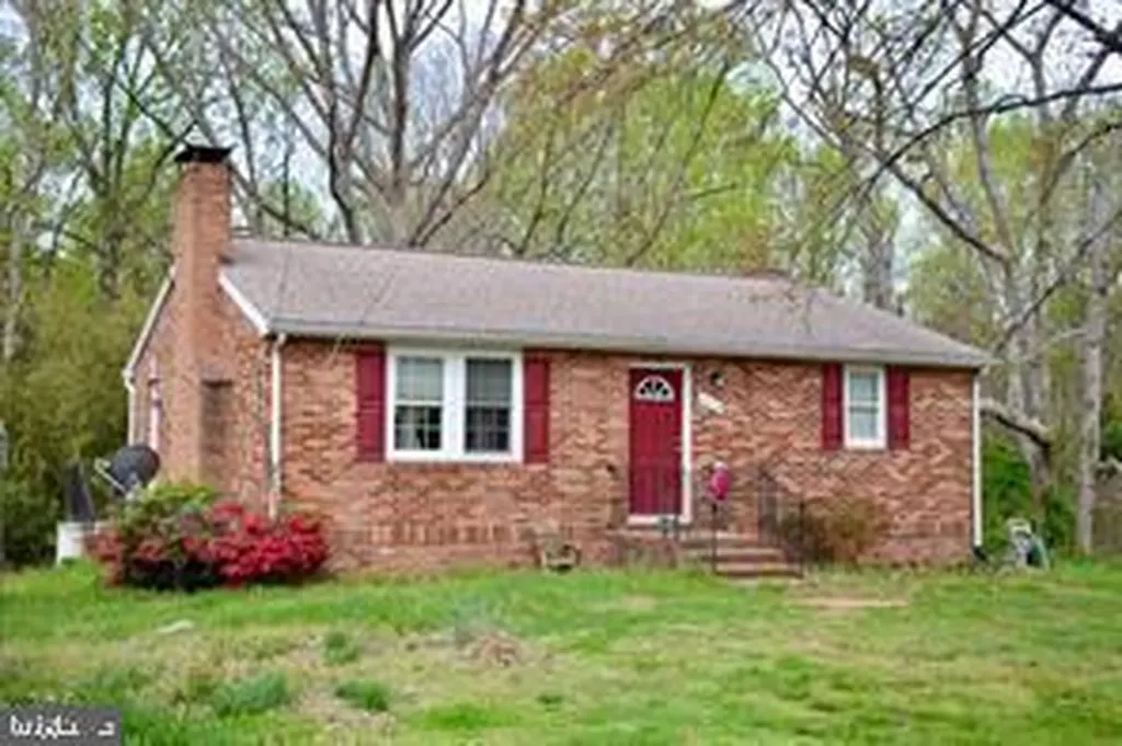 12134 Buck Hall Lane Fredericksburg VA 22407