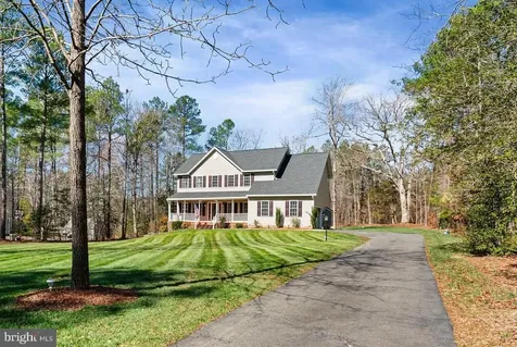 4305 Bridlepath Court Fredericksburg VA 22408
