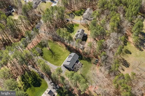 4305 Bridlepath Court Fredericksburg VA 22408