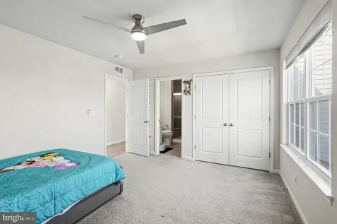 1728 Legacy Lane Fredericksburg VA 22408