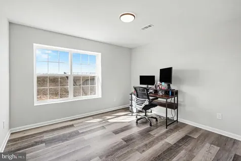 1728 Legacy Lane Fredericksburg VA 22408