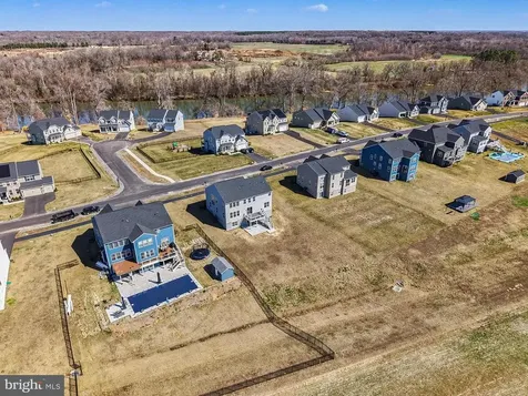 1728 Legacy Lane Fredericksburg VA 22408