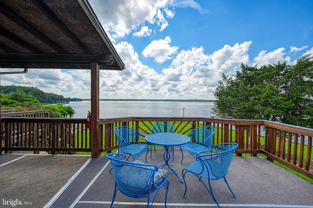 11200 Emery Lane Bumpass VA 23024