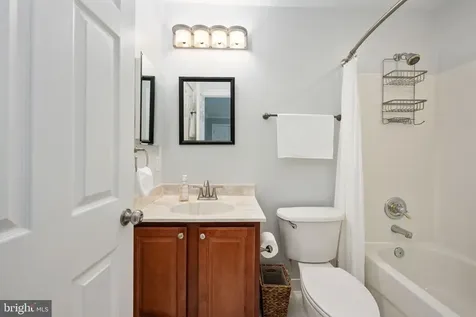 2615 Glendas Way Fredericksburg VA 22408