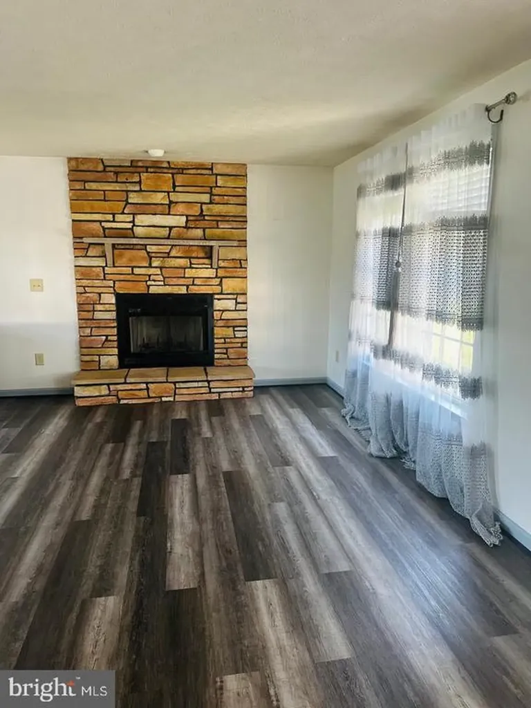 6015 Sunny Meadows Drive Fredericksburg VA 22407