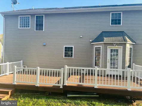 6015 Sunny Meadows Drive Fredericksburg VA 22407