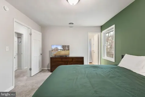 813 Sherwood Lane Fredericksburg VA 22407