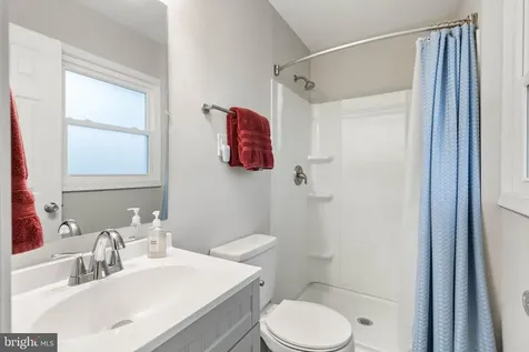 813 Sherwood Lane Fredericksburg VA 22407