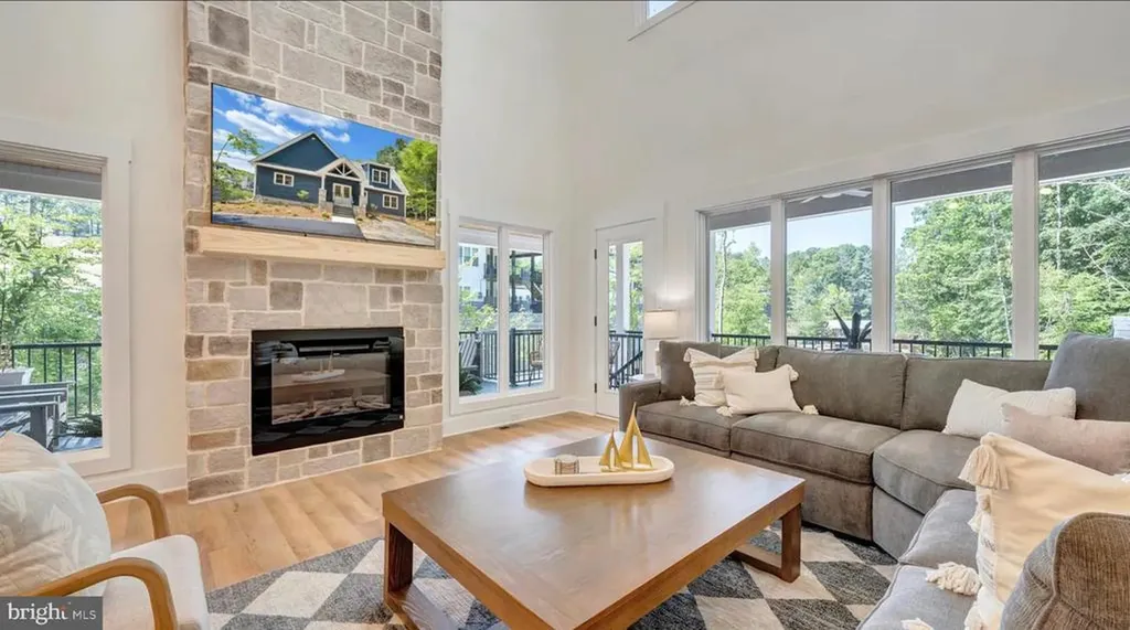 2937 Blount Drive Bumpass VA 23024