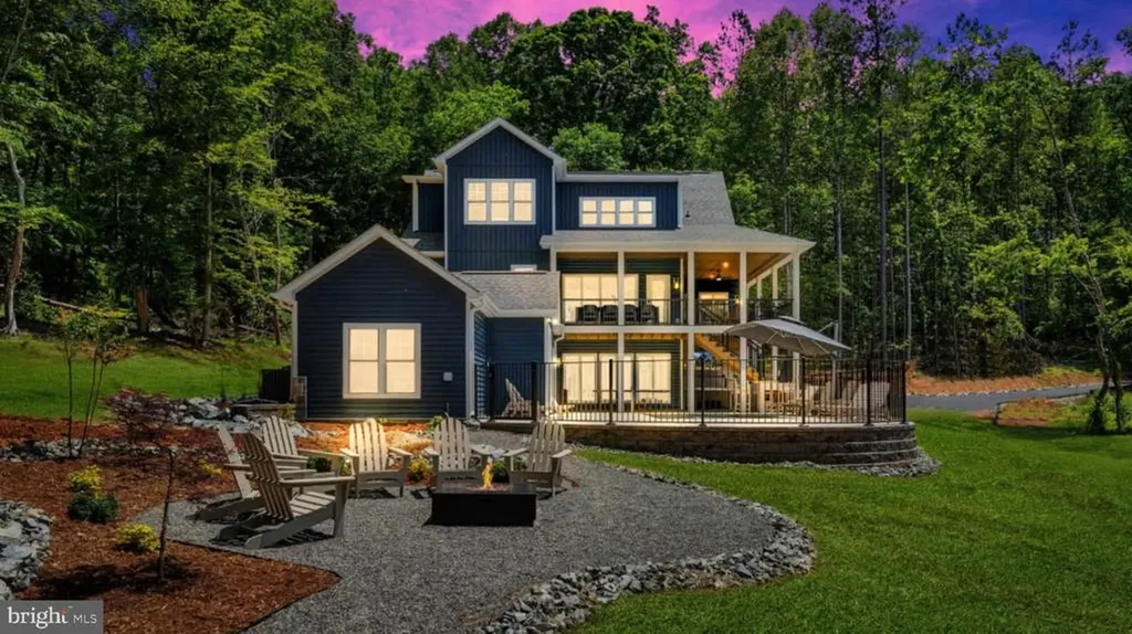 2937 Blount Drive Bumpass VA 23024