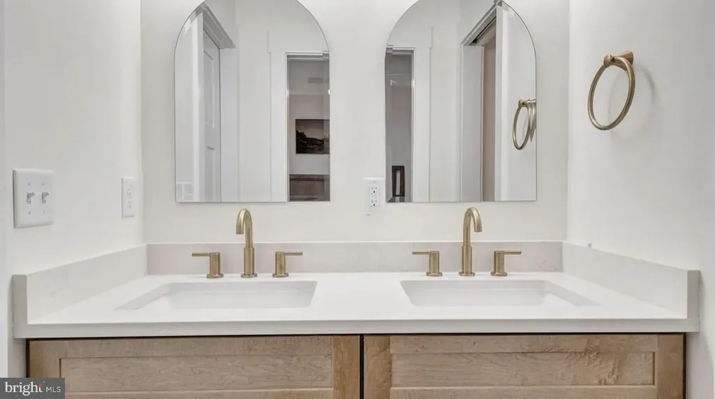 2937 Blount Drive Bumpass VA 23024