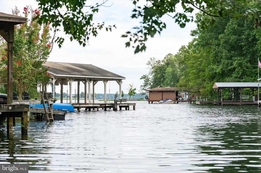 2937 Blount Drive Bumpass VA 23024