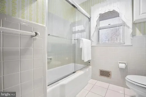 4004 Longwood Drive Fredericksburg VA 22408