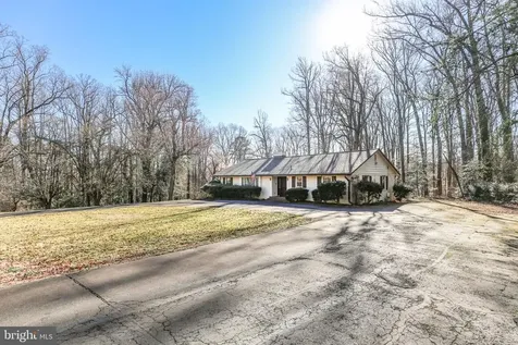 4004 Longwood Drive Fredericksburg VA 22408