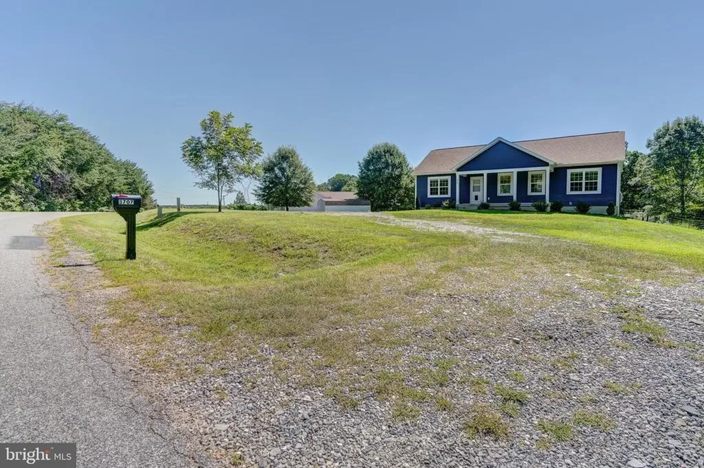 3707 Morning Glory Drive Bumpass VA 23024