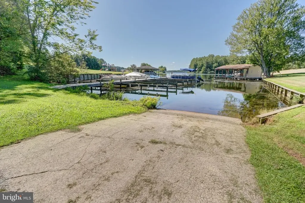 3707 Morning Glory Drive Bumpass VA 23024