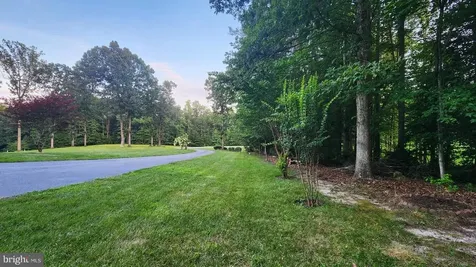 7705 Kennett Court Fredericksburg VA 22407
