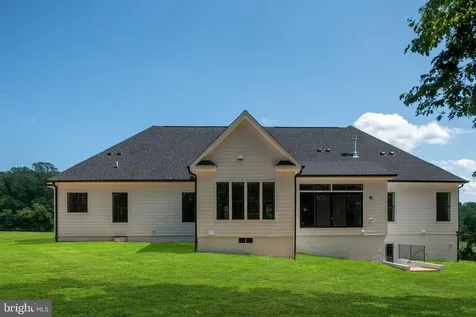 8639 Rosni Way Fredericksburg VA 22407