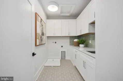 8607 Rosni Way Fredericksburg VA 22407