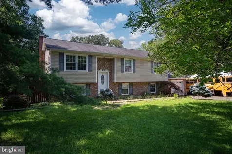 102 Breezewood Drive Fredericksburg VA 22407