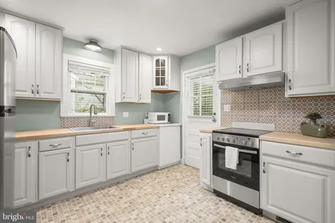 113 Hill Street Fredericksburg VA 22408