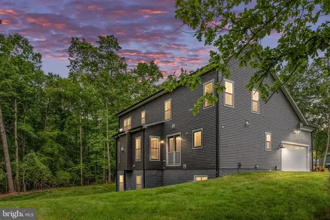 8601 Rosni Way Fredericksburg VA 22407