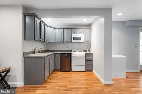 10000 Betsy Street Fredericksburg VA 22408