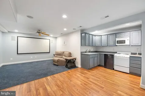 10000 Betsy Street Fredericksburg VA 22408