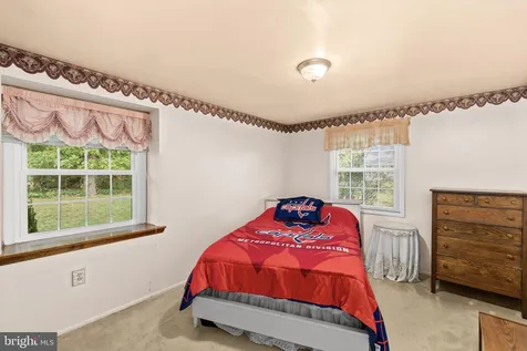 8 Pond Circle Fredericksburg VA 22407