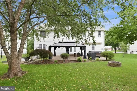 10706 Tricia Place Fredericksburg VA 22408