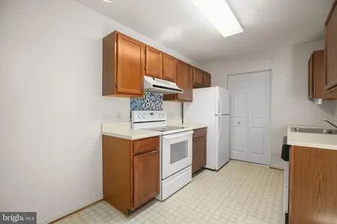 11203 Salem Village Drive Fredericksburg VA 22407