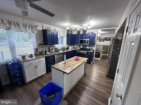 4802 Queensbury Circle Fredericksburg VA 22408