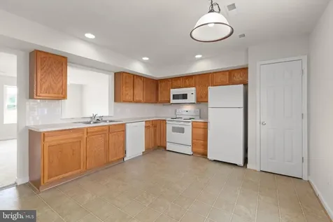 327 Ellery Court Fredericksburg VA 22408