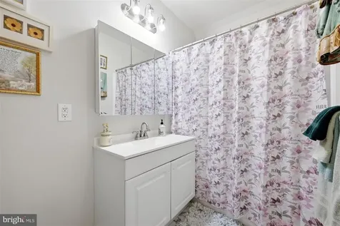 9820 Pratts Drive Fredericksburg VA 22408