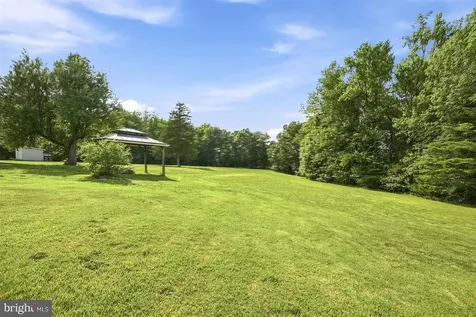 9820 Pratts Drive Fredericksburg VA 22408