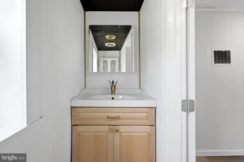 9820 Pratts Drive Fredericksburg VA 22408
