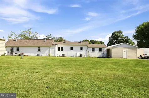 9820 Pratts Drive Fredericksburg VA 22408