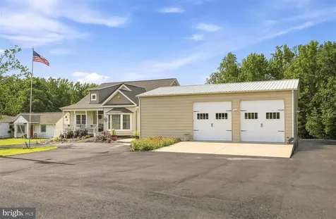 9820 Pratts Drive Fredericksburg VA 22408