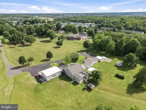 9820 Pratts Drive Fredericksburg VA 22408