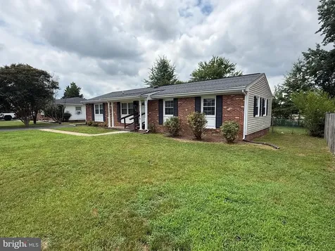4112 Midway Street Fredericksburg VA 22408