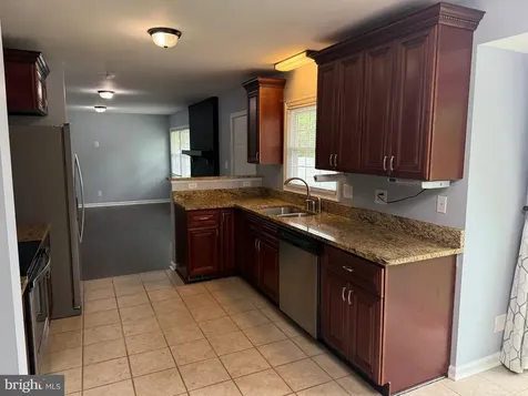 4112 Midway Street Fredericksburg VA 22408