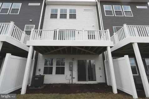 5053 Bigleaf Road Fredericksburg VA 22407